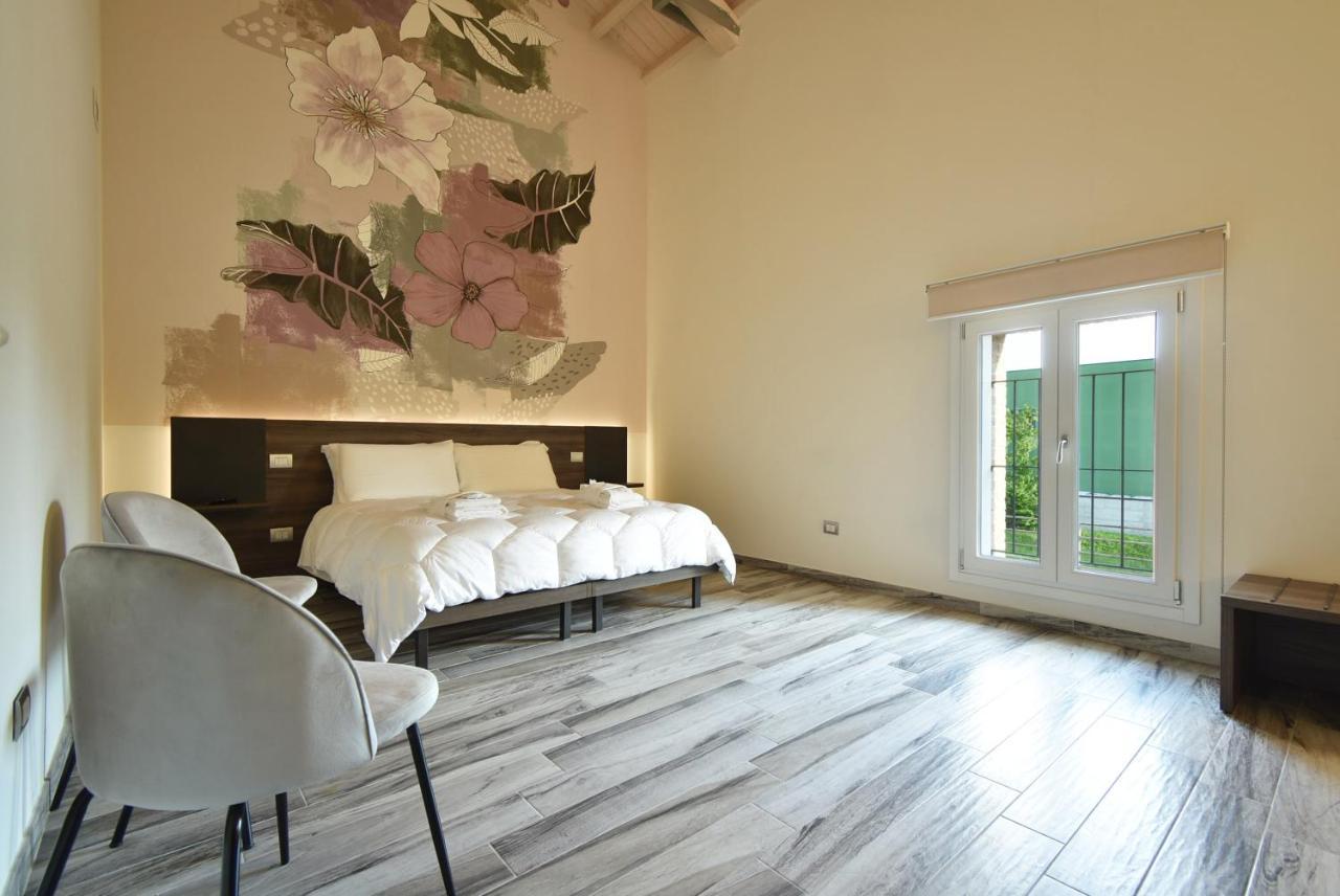 Royal Garden Luxury Rooms Padova Bagian luar foto